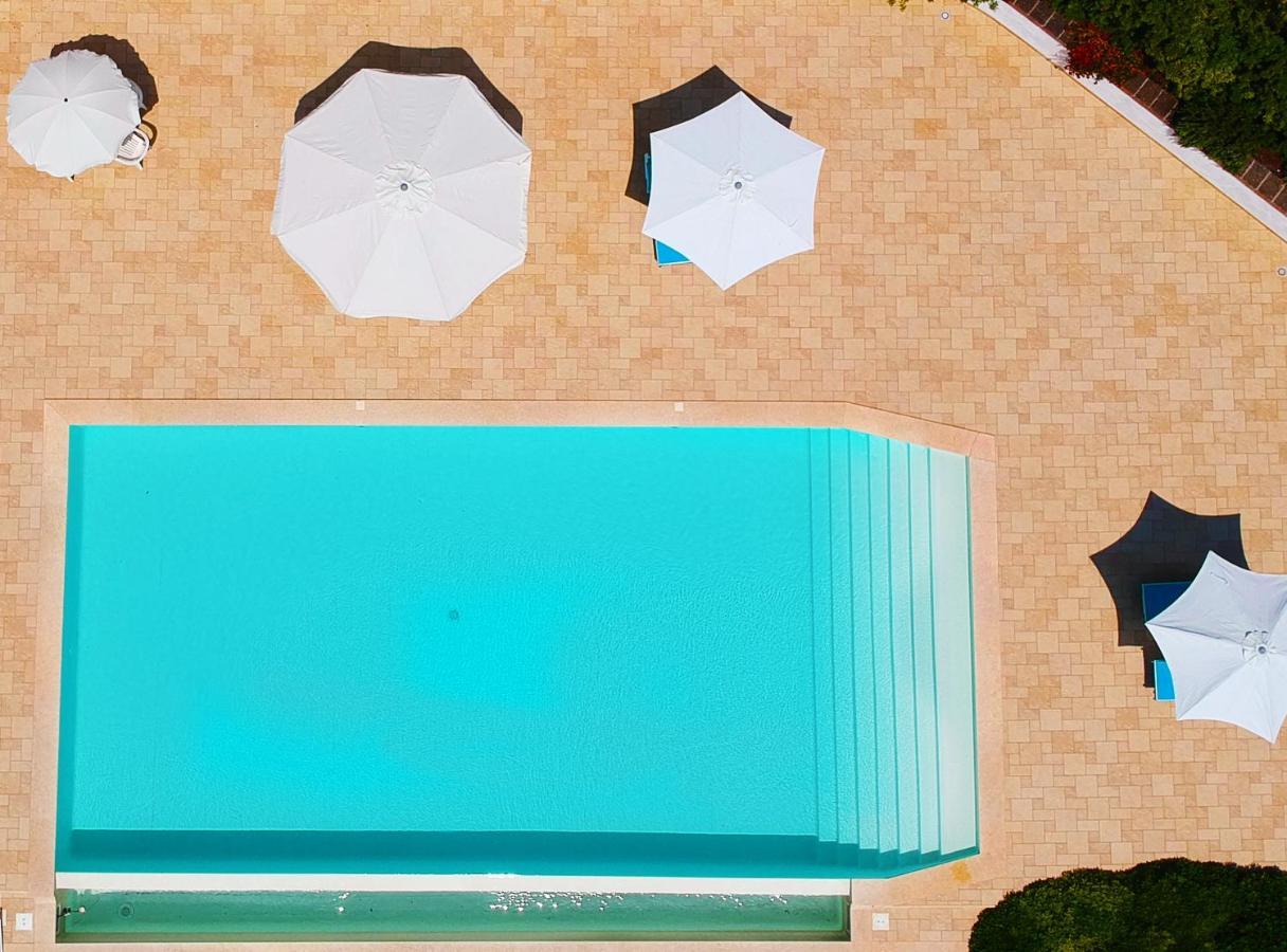 تْشيفيتانوفا ماركي Nontiscordardime B&B Villa Agriturismo المظهر الخارجي الصورة