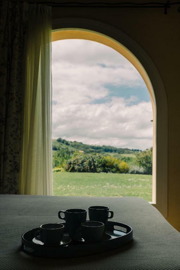 تْشيفيتانوفا ماركي Nontiscordardime B&B Villa Agriturismo المظهر الخارجي الصورة